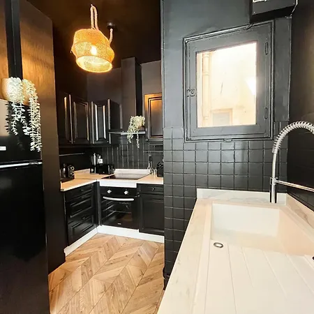 Apartmán De Standing En Hyper Centre D Avec Balcon *